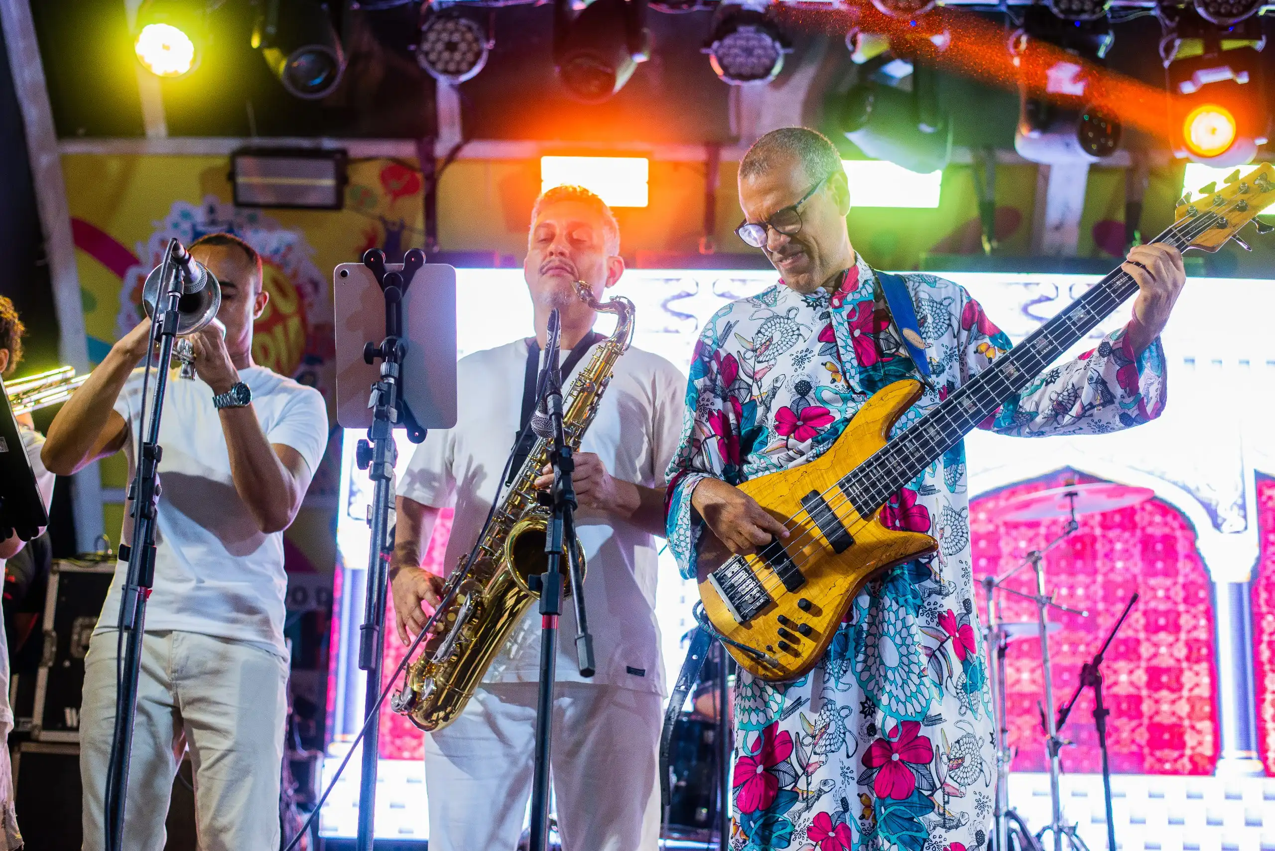 Imagem de Axé mostra força nos palcos do Carnaval do Pelô