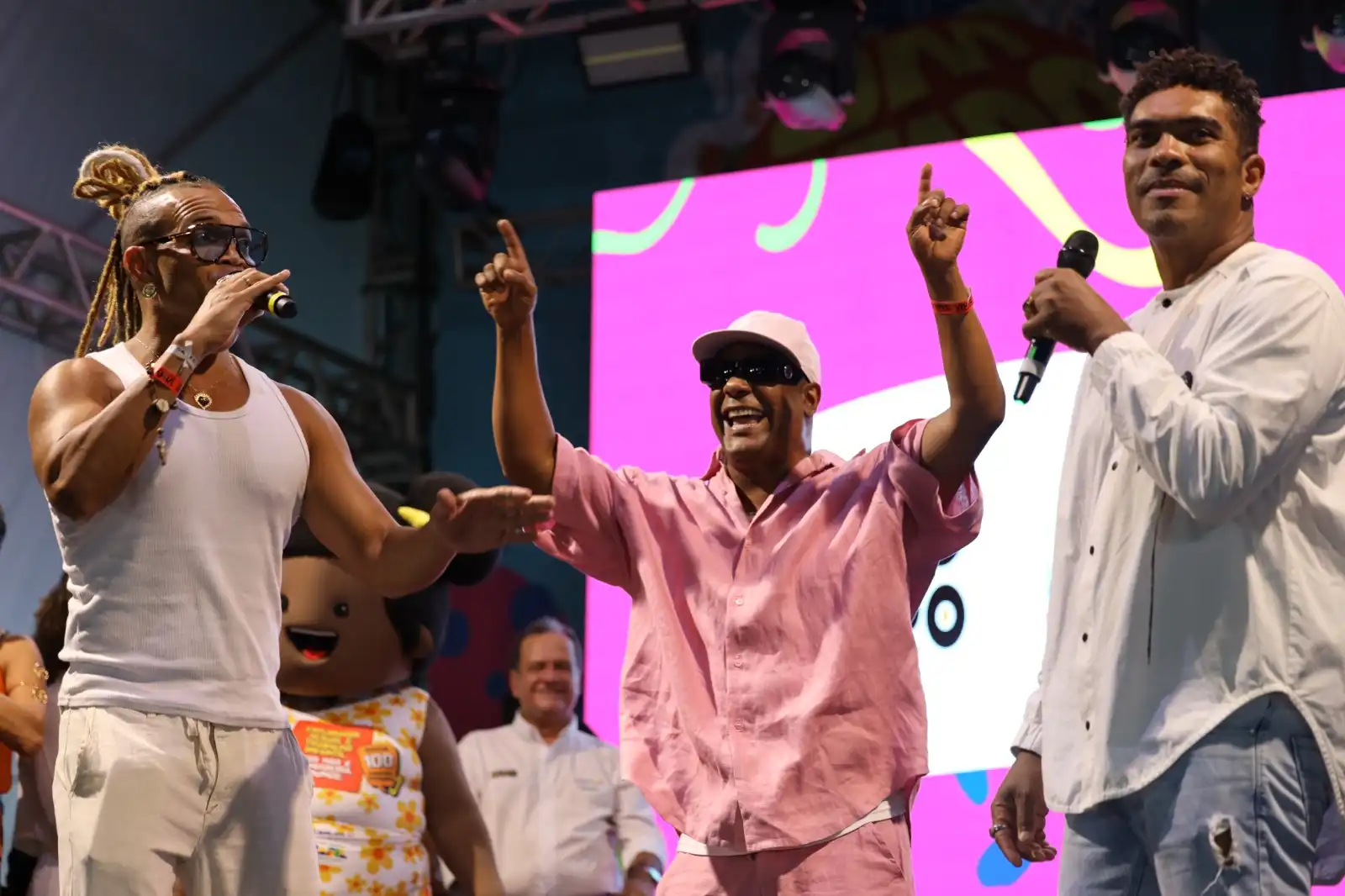 Imagem de BaianaSystem, Timbalada e Psirico estão entre as atrações apoiadas pelo Estado no Carnaval deste ano