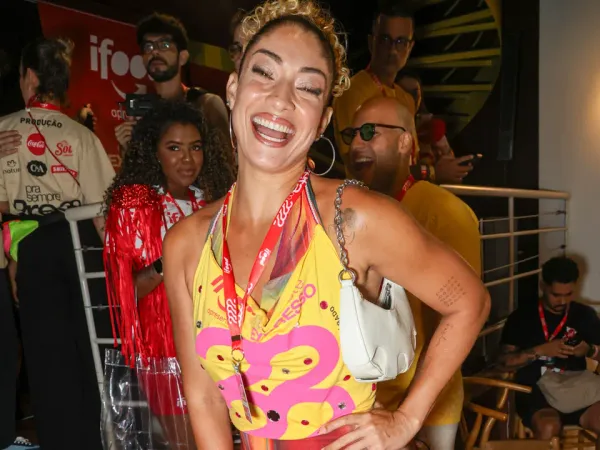 Fotos Carol Dieckmmann E Mais Famosos Curtem Camar0036211007202602150038 9