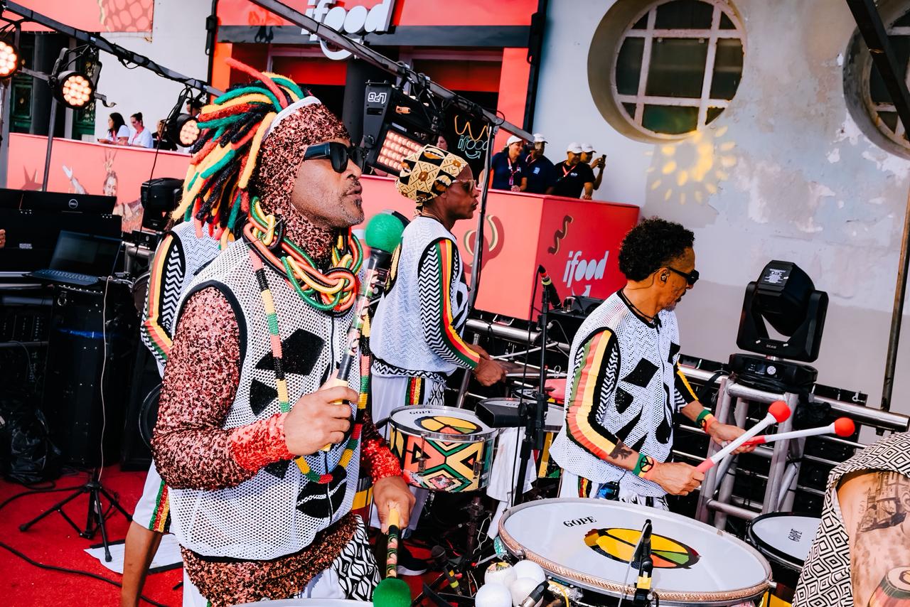 Imagem de Olodum abre desfiles no circuito Dodô e leva tema africano à Barra