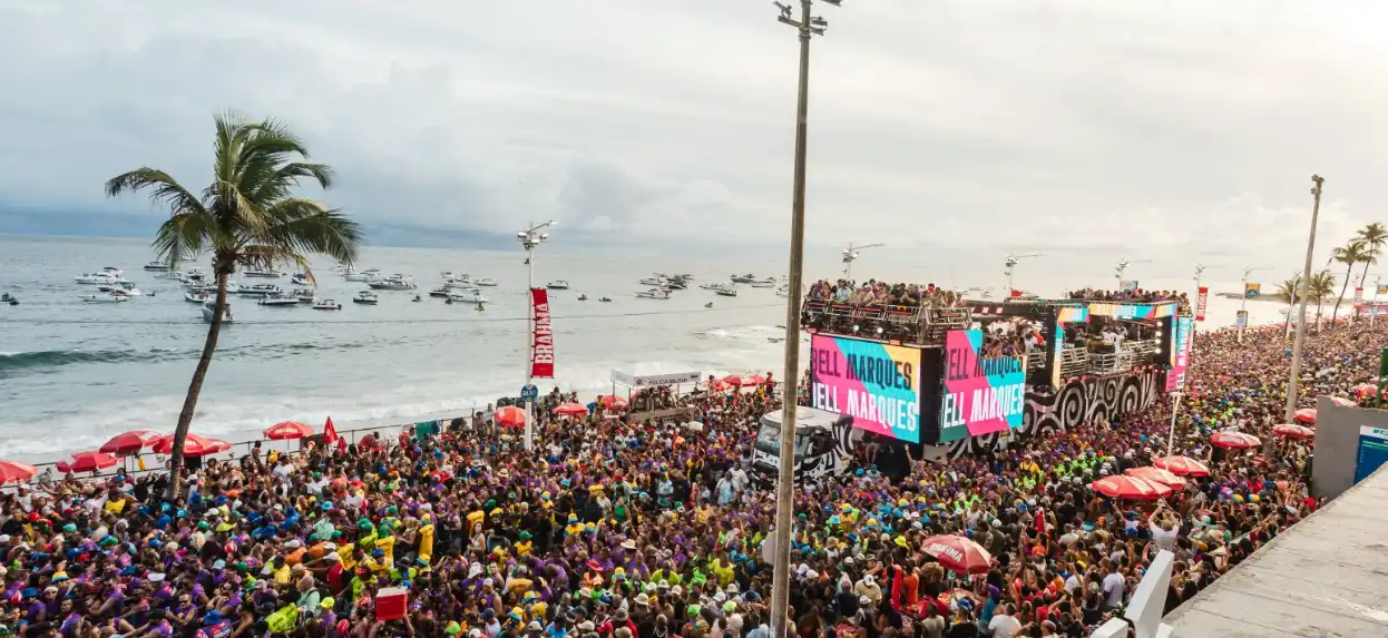 Imagem de Trio de Bell Marques passa por manutenção antes de sair no circuito Dodô
